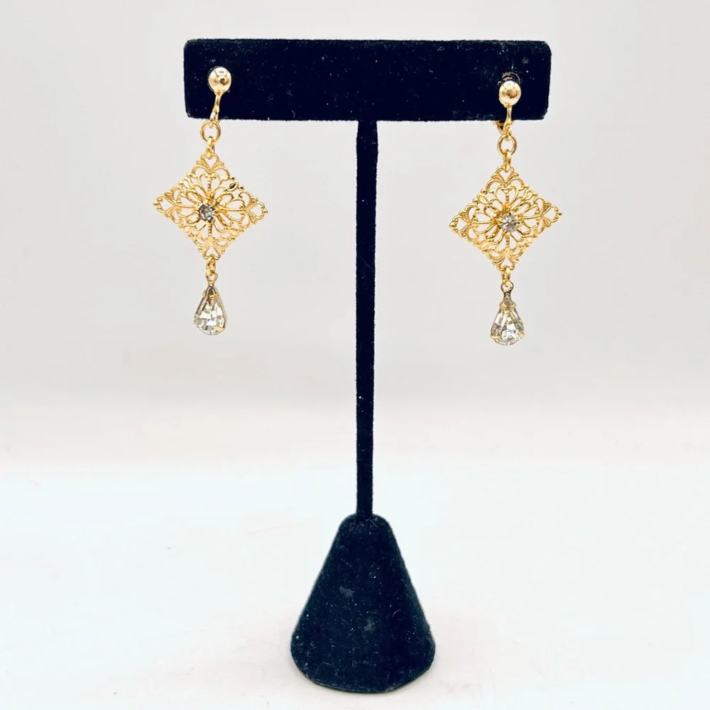 Vintage gold filigree clip on dangles simple drops rhinestones